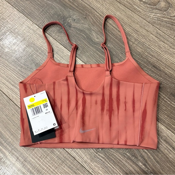 NWT Nike Women's Light Support Lightly lined sports bra in Canyon pink - Picture 3 of 4